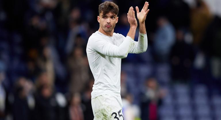 Hosszú évekre elkötelezte magát a Real Madrid egyik legértékesebb labdarúgója