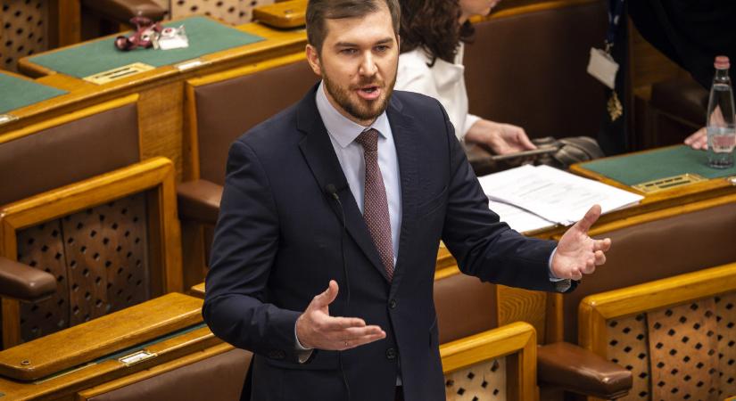Gelencsér Ferenc feljelenti Szentkirályi Alexandrát