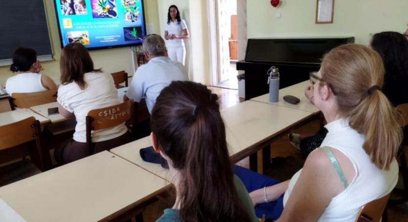 Győri zeneiskolában járt bűnmegelőzési osztály - fotó