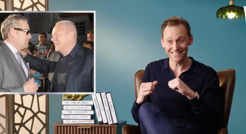 Tom Hiddleston visszanézte pár jelenetét korábbi alakításaiból (Thor, Éjszakai szolgálat, Bíborhegy…) – videó