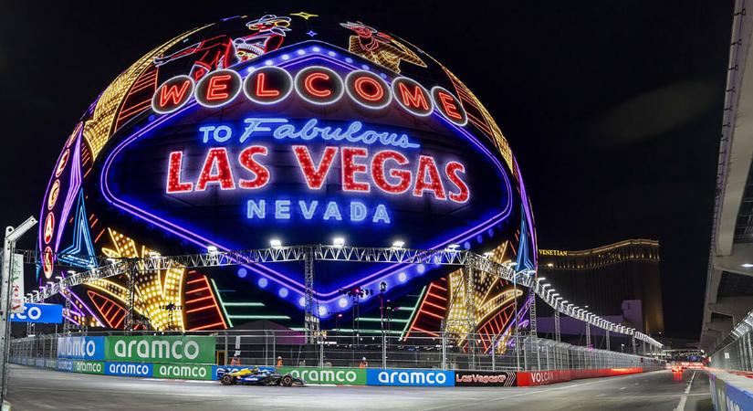 Tovább köröznek a Formula–1-es versenyautók Las Vegasban
