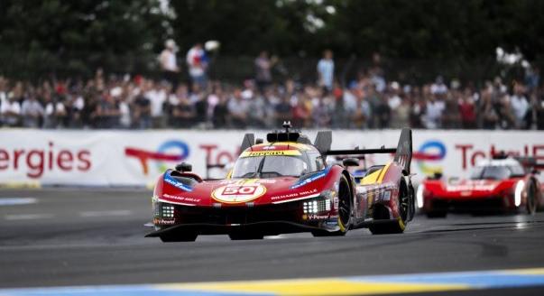 LM24, 4. óra: Porsche- és Ferrari-szárnyalás
