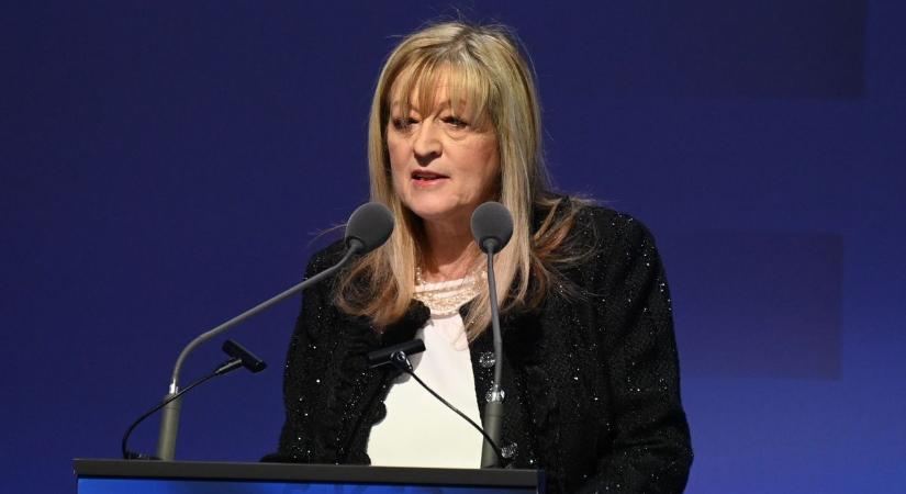 „Ma Németország kulturálisan nem létezik” – Schmidt Mária a Soros-hálózatokról, a Pride-ról és Európa hanyatlásáról