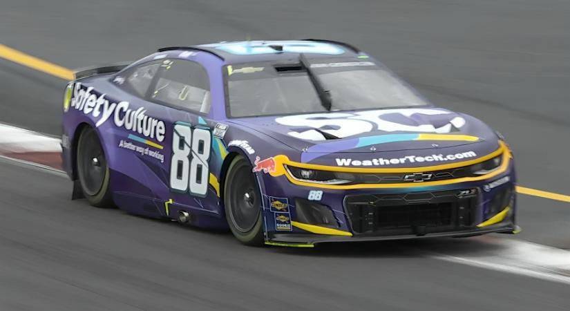 NASCAR Cup: Shane van Gisbergen szerezte meg a pole-t Mexikóban