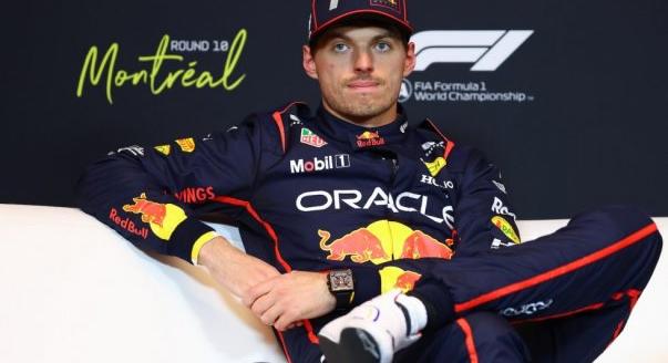 Verstappen: „Idegesítő ez a világ, amiben élünk” – kiborult a büntetőpontokra vonatkozó kérdésen