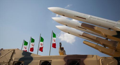 Irán újabb tömeges rakéta- és dróntámadást indított Izrael ellen