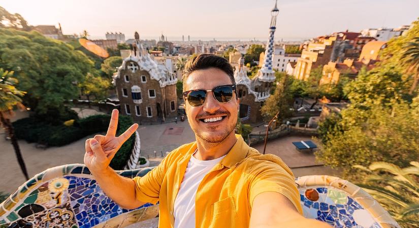 Szelfizóna, papucstilalom: különös előírásokkal rendszabályozzák a látogatókat a turistaparadicsomokban