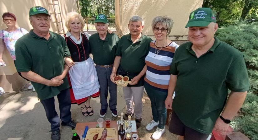 Negyven éve kertészkednek, de most egészen másban remekeltek