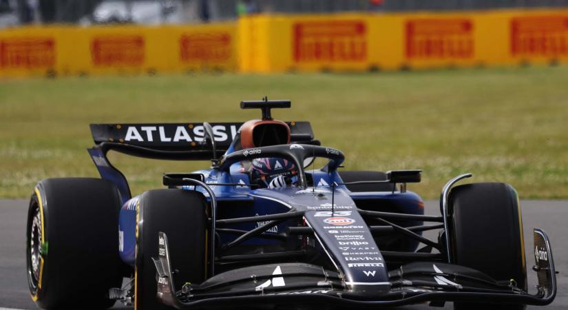 Albon frusztrált, a legjobb hat közé várta a Williamst