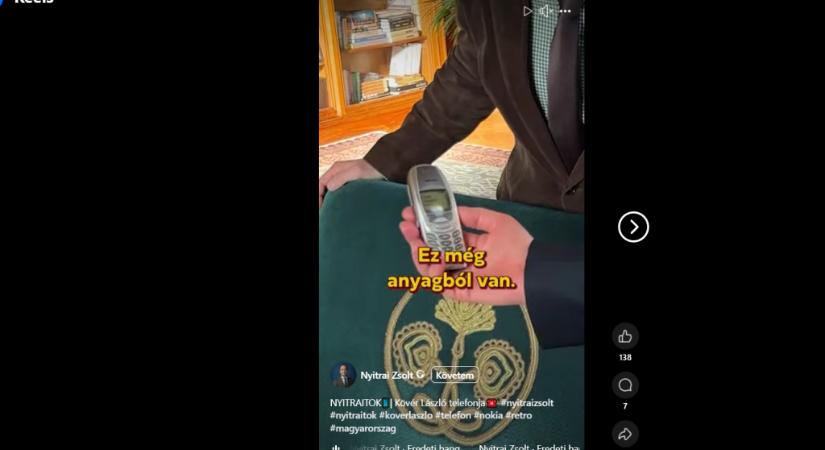 Kövér László megmutatta a nyúlvadászó mobilját