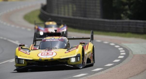 Kubicáék győztek a sárga Ferrarival Le Mans-ban!