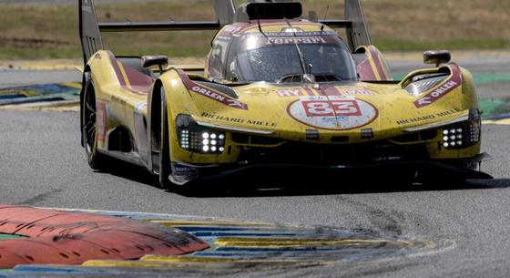 Vörös helyett egy sárga Ferrari győzött Le Mans-ban: Kubica nem gyári csapattal aratott diadalt