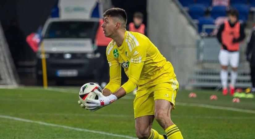 A pályán kívül is van oka a boldogságra az ETO játékosának