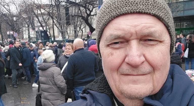 Ha bejönnek az ukránok, se haza, se kovászos uborka nem lesz – versbe szedte félelmeit a Fidesz politikusa
