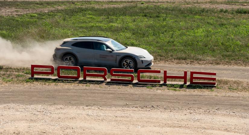 Jól bírják a gyűrődést az elektromos Porschék