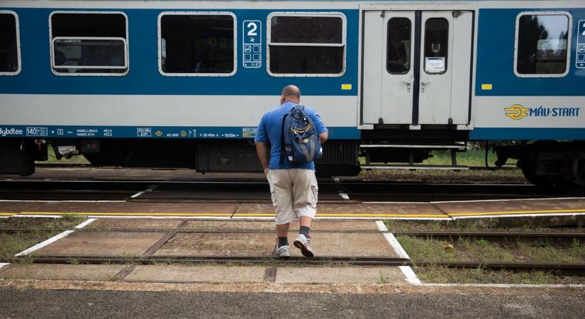 Összeomlás a MÁV-nál: egy meghibásodott motorvonat okozott káoszt a balatoni vonalon