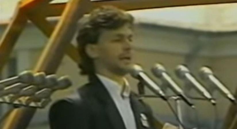 „Ezen a napon dőlt meg a kommunizmus” – Orbán Viktor visszatért legendás beszédének helyszínére (VIDEÓ)