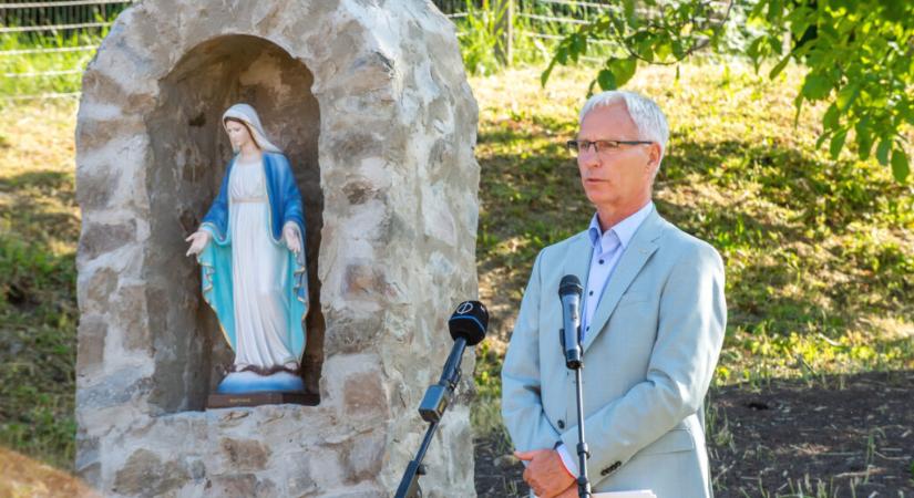 Soltész Miklós: kereszténység nélkül semmire sem megy a világ