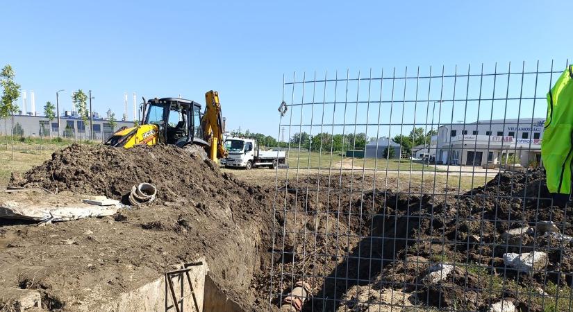 Eldurrant a főnyomócső, öt napig víz nélkül volt három település - megszólalt az ÉDV