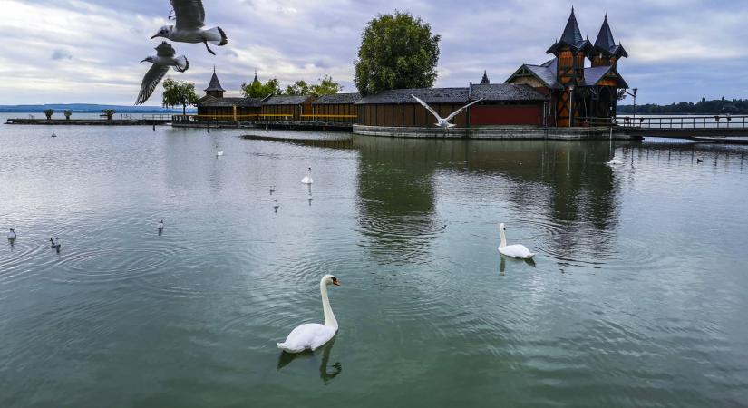 Helyreállították a vízszolgáltatást a Balaton északnyugati partján, de nem mindenki ilyen szerencsés