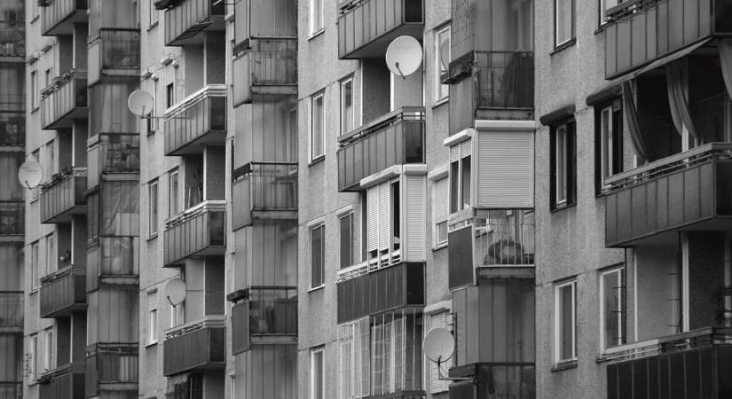 Ettől zeng az egész lakótelep?! – kiderült mi okoz álmatlan éjszakákat a Tócóskert lakóinak