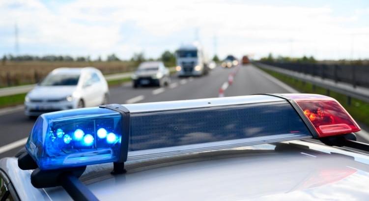 Brutális baleset bénította meg a főváros környékét – három autó ütközött az M0-ás autópályán