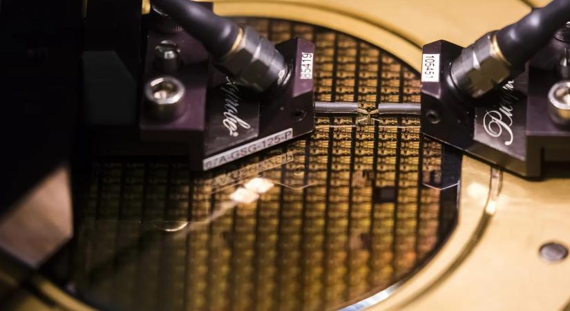 Tajvan is feketelistára tette a Huawei-t