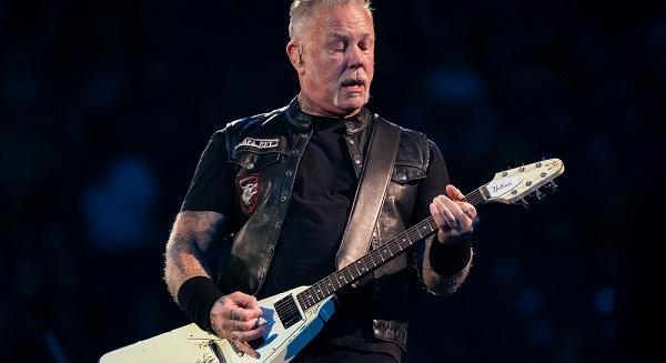 James Hetfield: "talán a legsötétebb pillanatokban fejlődtem a legtöbbet"