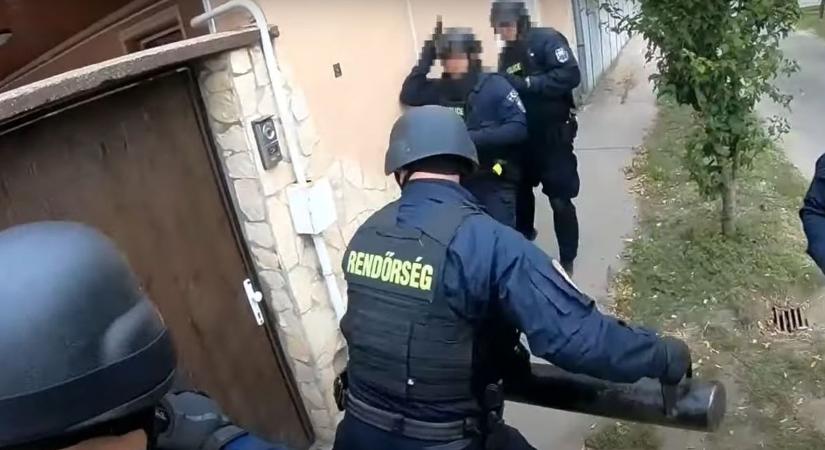 Két veszélyes drogdíler járja a környéket, bárhol ott lehetnek
