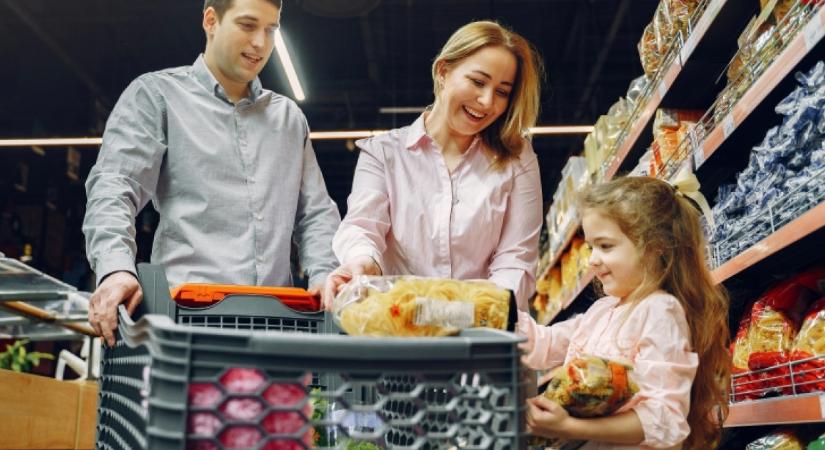 Lángostésztával és halas menükkel tarolt a népszerű üzletlánc – ilyen termékinnovációkat díjaztak 2025-ben
