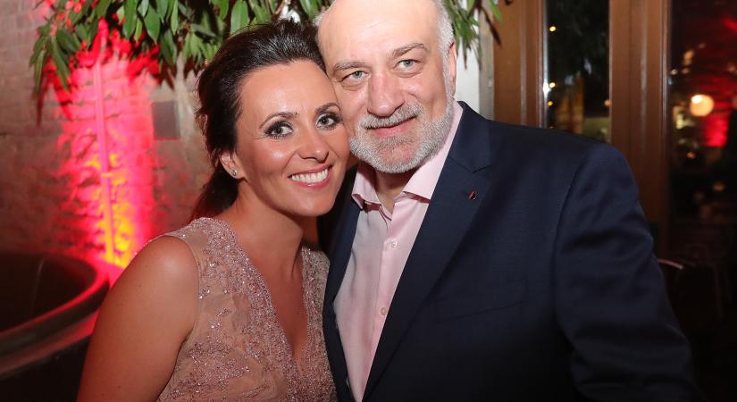 Csézy 18 évvel idősebb férje először ünnepelt apák napját, megható sorokkal köszöntötte az énekesnő - fotó