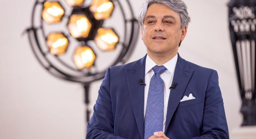Bombahír: lemondott a Renault Csoport vezérigazgatója!