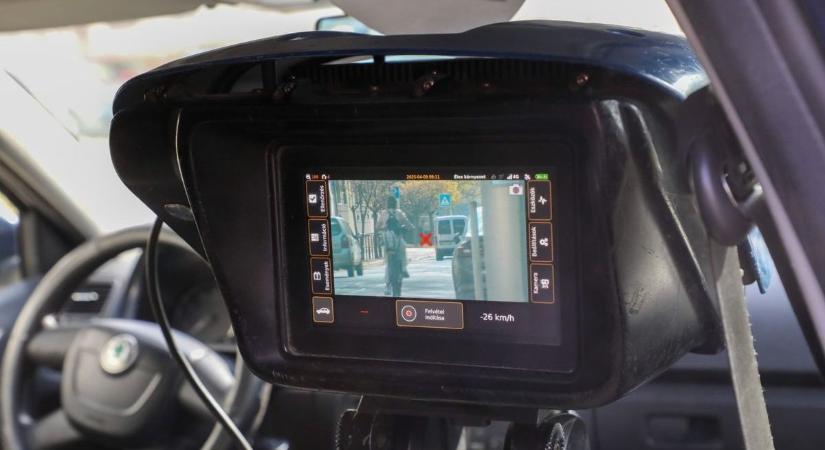 Így verheti át a traffipaxot! Viszlát, büntetés?