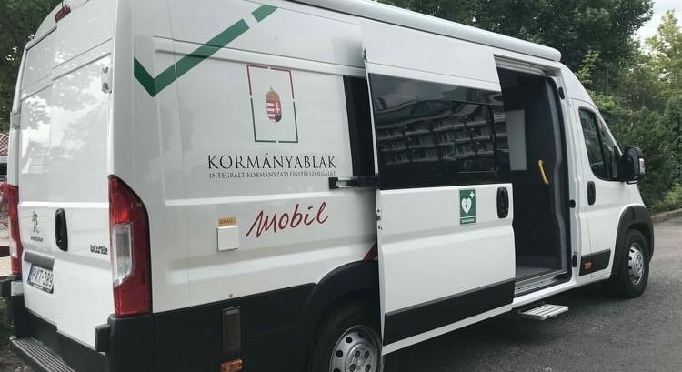 Érkezik a kormányablak busza Csányba 
