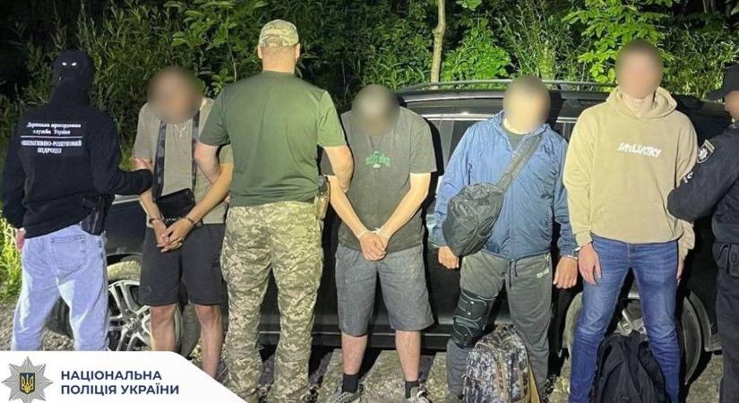 Embercsempészeket fogtak el Técsőn – 8500 dollárt kértek az illegális határátlépésért