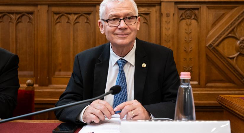 Már több mint 3 milliárd forintot fizetett vissza az állam a Microsoft-csalás miatt, de az ügyészség nem talál felelősöket
