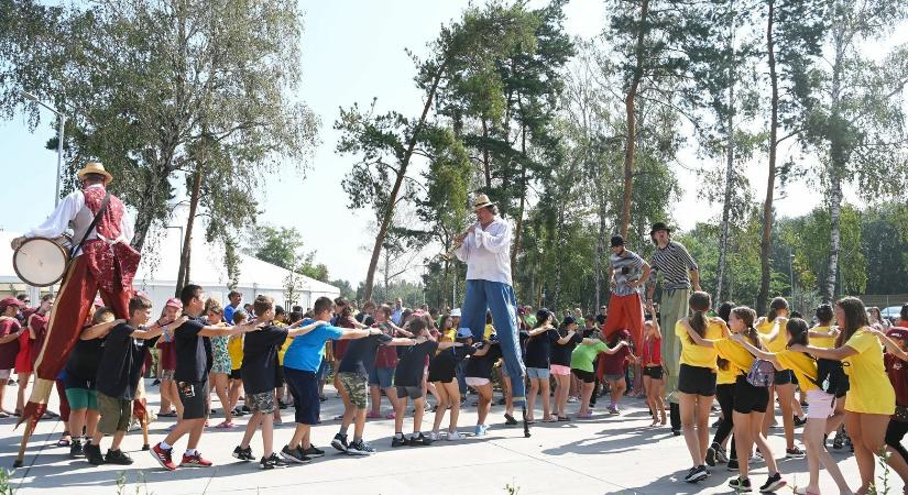 A rászoruló gyerekek nyári táboroztatására gyűjt adományokat az Ökumenikus Segélyszervezet