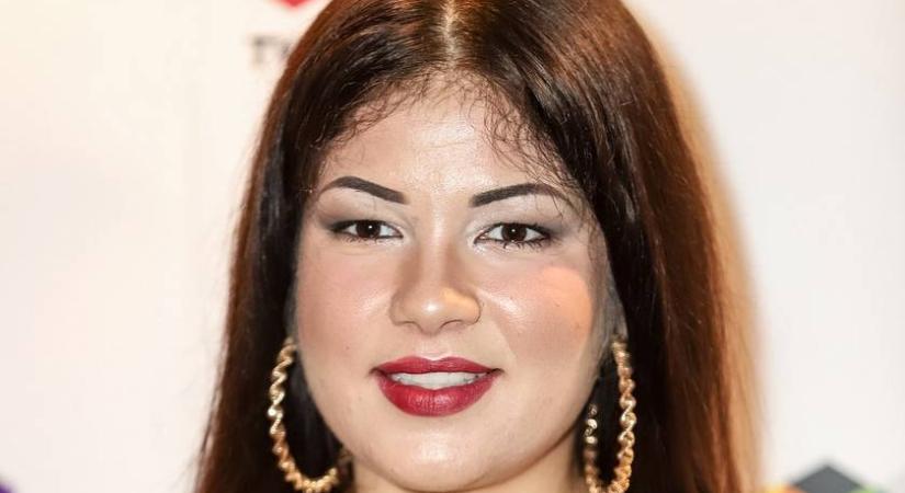 Gáspár Evelin überszexi bikiniben: 31. születésnapján merész darabba bújt a medencés bulin