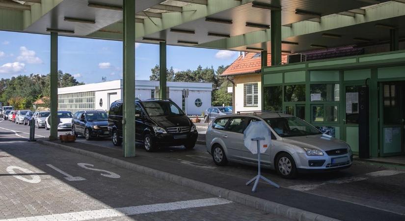 Nyaralni indulnál? Ha ez az apróság hiányzik, már fordulhatsz is vissza