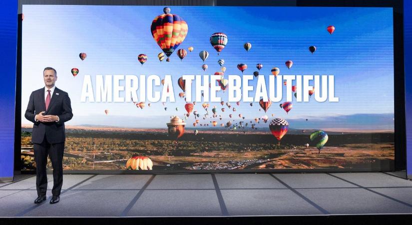 Mesterséges intelligencia segíti az amerikai beutazó turizmust