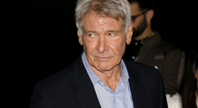Harrison Ford 22 évvel fiatalabb feleségén kitört az öregedési pánik