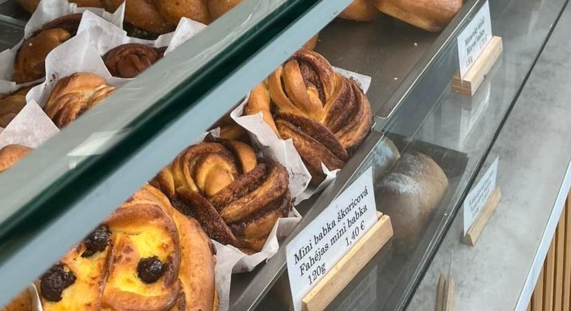 Panaszdömpinggel akarják kikényszeríteni a kétnyelvű feliratokat Érsekújvárban