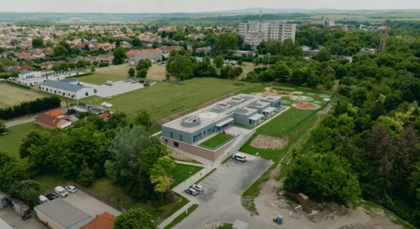 Állami pénzből épített katolikus egyházi óvodát Mészáros Lőrinc cége