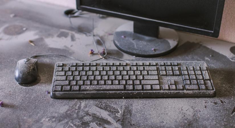 Új hülyeség terjed a fiatalok körében: ez a dusting trend, ezzel mérgezi magát most rengeteg kamasz