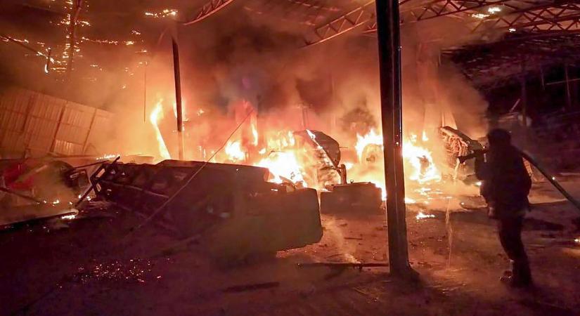Illegális fegyverkereskedelem Ukrajnában: halálbrókerek új kasztja jött létre, hatalmas a biztonsági kockázat