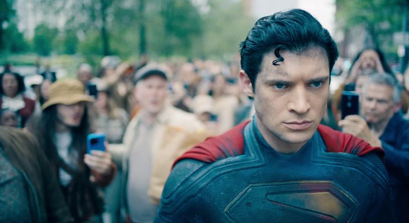 James Gunn is reagált Zack Snyder toxikus rajongóira, akik azon dolgoznak, hogy tönkrevágják a Superman hamarosan esedékes premierjét