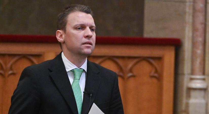 Menczer Tamás: Brüsszel fegyverként használja az energiát (VIDEÓ)