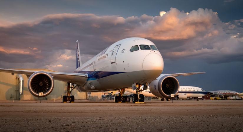 Két Boeing Dreamlinernek is vissza kellett fordulnia, pedig már a levegőben voltak