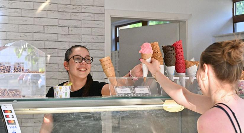 A kihívásokról és a vendégekről is őszintén beszélt Eger egyik legolcsóbb fagyisa