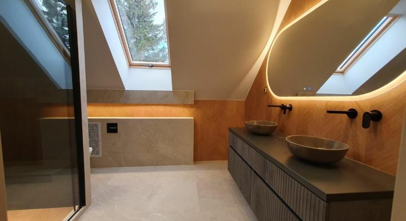 Modern fürdőszobai bútorok - Elegancia és funkcionalitás egyedi méretek szerint is